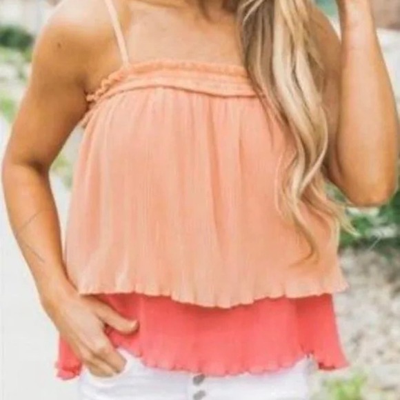 Pink Lily Ombre Sleeveless Crinkle Layered Top Sz. Small - Picture 1 of 9